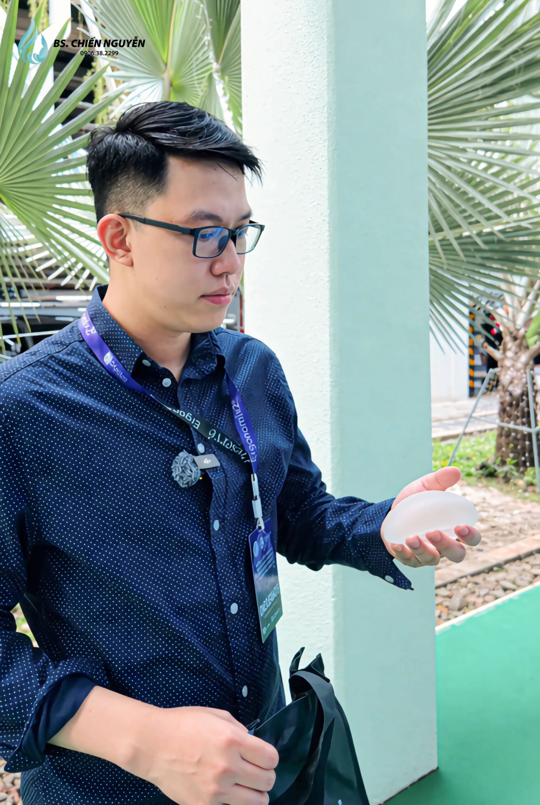 túi ngực motiva ergonomix 2
