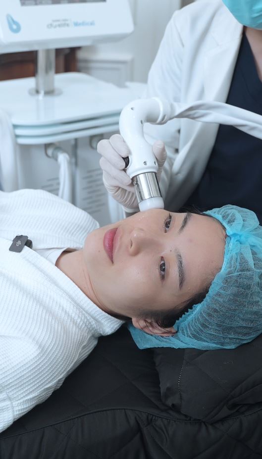Nam Anh làm đẹp tại NCB